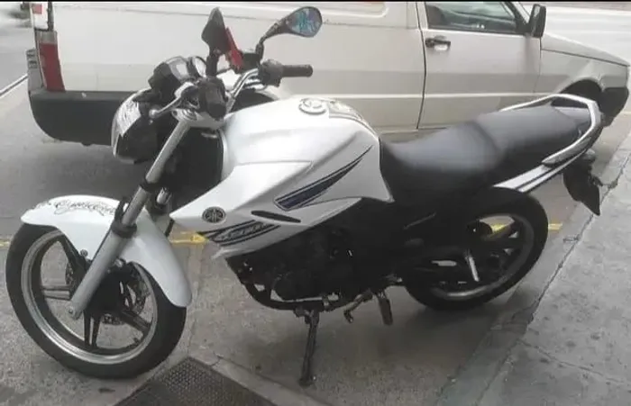 Fazer 250 13/14