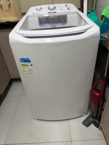 Máquina de lavar Eletrolux 10,5kg