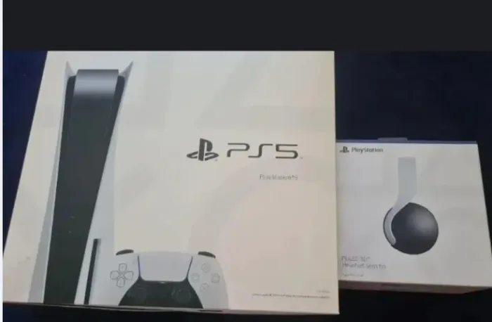 PS5 EM PERFEITO ESTADO COM 8 MESES DE USO