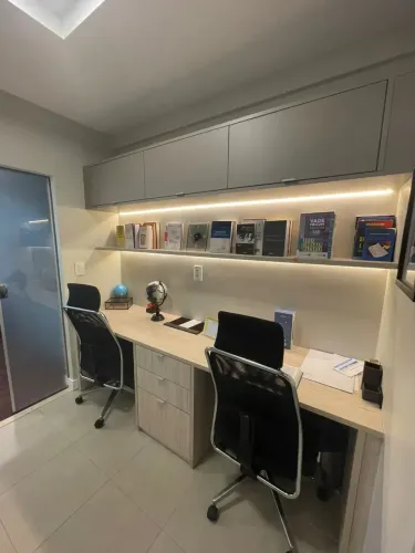 MAGNÍFICA SALA COMERCIAL PARA ALUGA NO MIRAI OFFICE