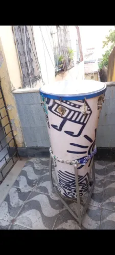 Vendo timbal aro 16 marca contemporânea bom estado