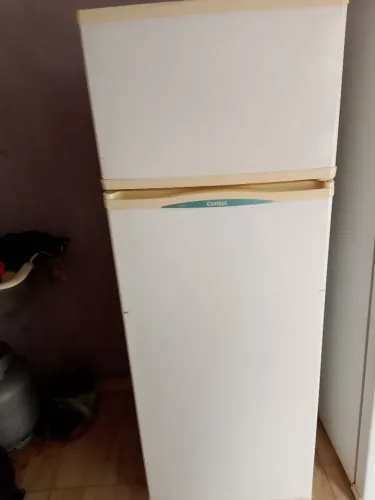 Vendo geladeira duplex marca Consul