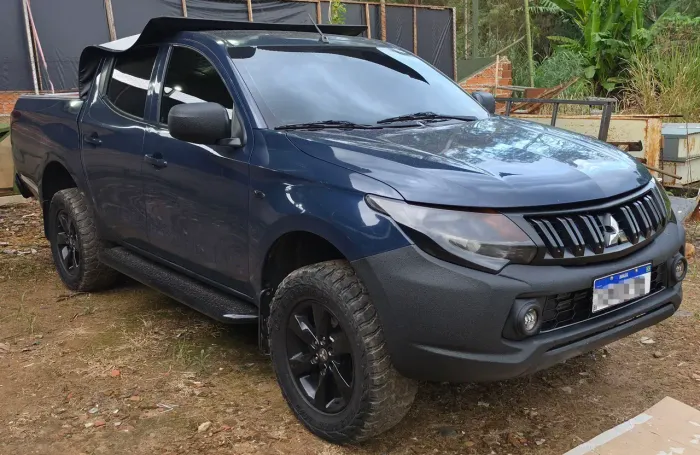 Mitsubishi L200 Triton Sport GLX 2.4 CD Diesel Mec. 2019