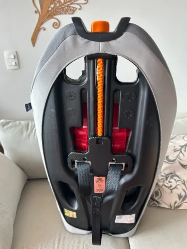 Cadeirinha Chicco Gro Up 123