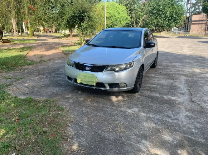 Kia Motors Cerato 1.6 16V Aut. 2011