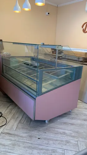 Vitrine de Gelato Isa 