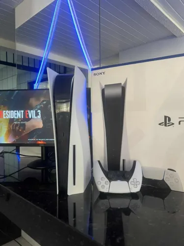 PS5 DIGITAL E FISICO COM GARANTIA. Recebo seu console na troca.