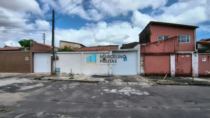 Casa com 4 dormitórios para alugar, 55 m² por R$ 1.500,00/mês - Álvaro Weyne - Fortaleza/C
