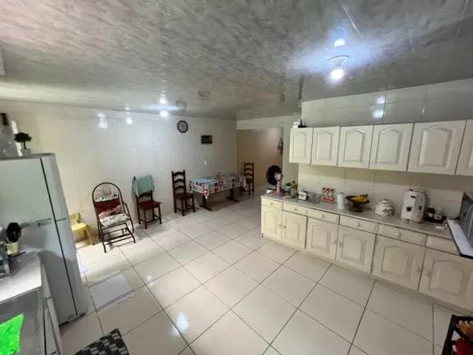 Casa à venda no Jurunas rua dos Pariquis perto da Orla Portal, 3 quartos, quintal