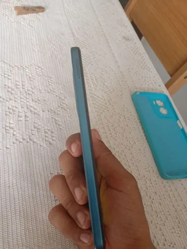 Moto g06