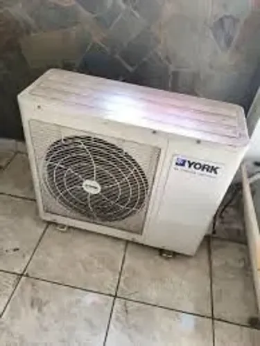 Ar condicionado de 30.000 BTUs