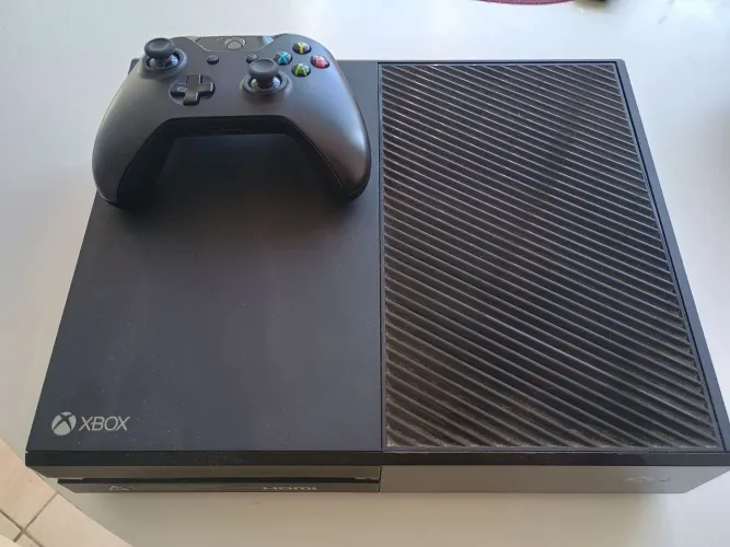 Xbox One 500GB + 1 Controle 