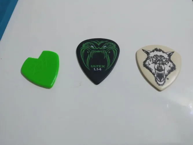 Kit palhetas do Metallica