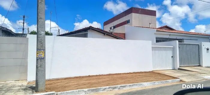Vendo casa no gás na rua Luiz Ribeiro do Amaral uma das maiores ruas do conjunto