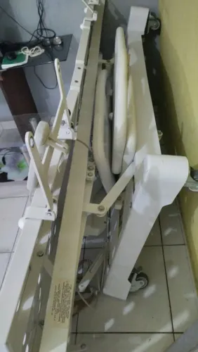 Cama hospitalar elétrica 