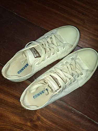 Tênis semi novo