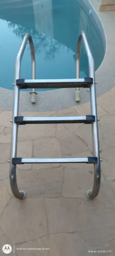 Escada para piscina sodramar 