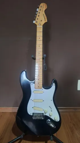 Guitarra Gianinni Stratosonic AE08-TORRANDO