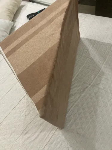 Travesseiro Triangular 
