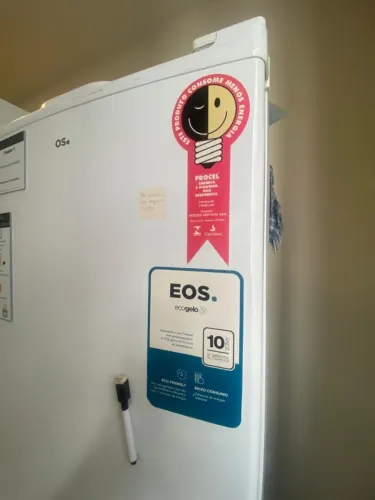 Freezer e Conservador Vertical Eos 242 Litros Ecogelo Efv300 110v