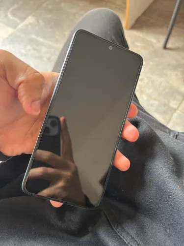 Redmi note 14 prata 256gb 6 de ram c/ caixa, capa e carregador originais