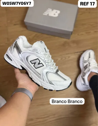 Tênis branco New balance a pronta entrega