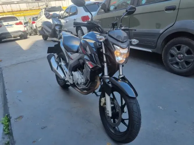 Honda CB Twister 250 2018 Km Baixo