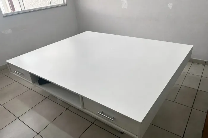 Mesa para Reunião Corporativa 