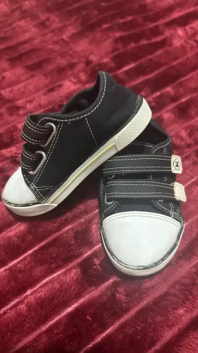 Sapatos infantis