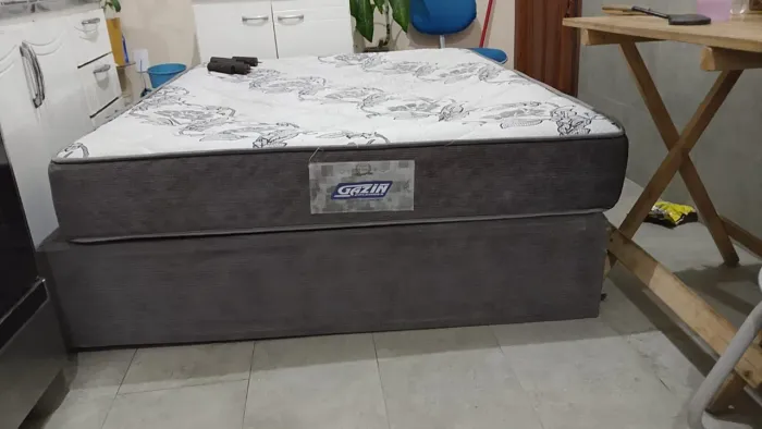 Vendo cama box casal Gazin