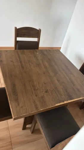Mesa de madeira
