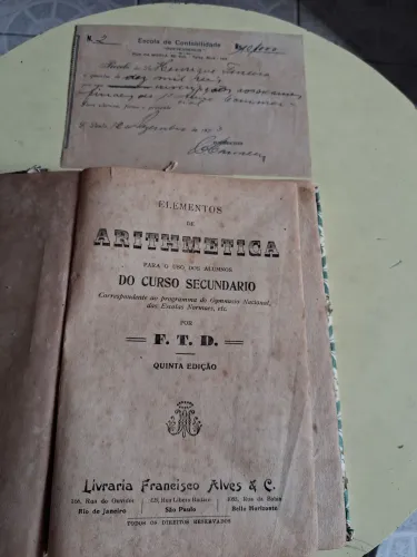 Livro de aritmética. Antigo 1923