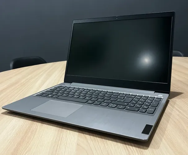 Notebook Lenovo IdeaPad 3 - SSD 120GB - Windows 11