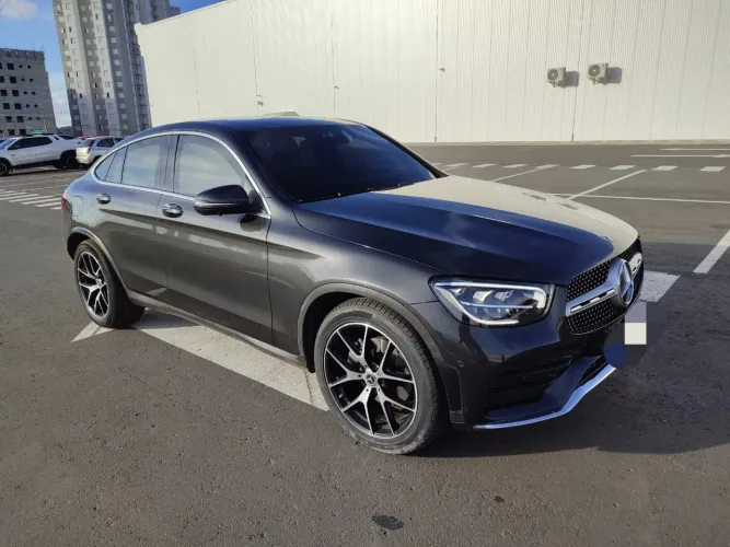 Mercedes-Benz GLC-300 AMG Line Coupe 4M 2.0 TB Aut. 2022