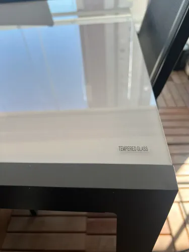 Mesa externa com vidro temperado + 6 cadeiras
