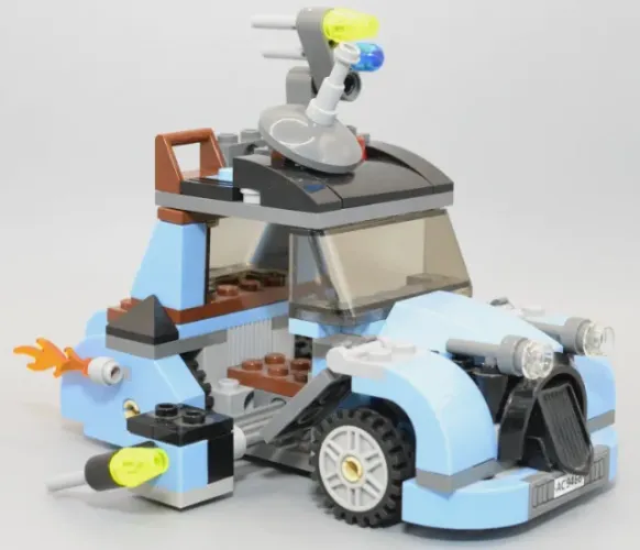 LEGO Monster Fighters 9466 - The Crazy Scientist (Veículo com a Mini surpresa sortida)