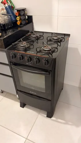 Fogão semi-novo