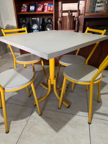 Mesa 4 lugares