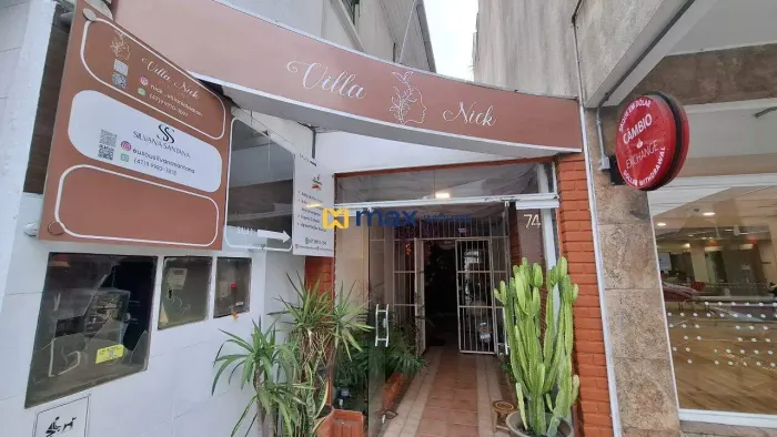 Sala comercial Térrea (fundos). Bairro: Centro, Itajaí.