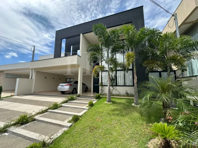 Casa Jardins Lisboa Casa em Condomínio com 3 Quarto(s) e 4 banheiro(s) à Venda, 222.60 por