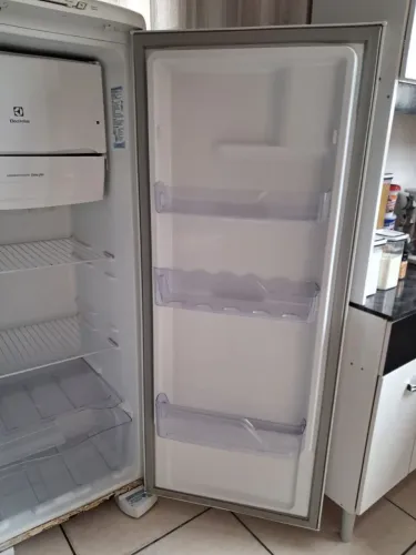 Geladeira retirar