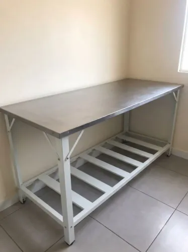 Mesa inox