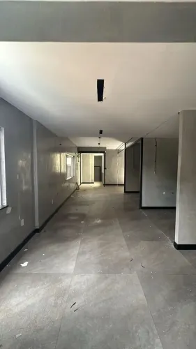 Galpão / Depósito / Armazém para alugar, 253m² - Sao Bras