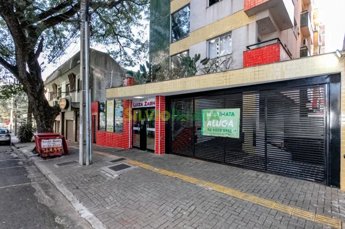 EXCELENTE KITINET SEMI MOBILIADA PARA MORAR NA ZONA 07, EDIFÍCIO LUIZA ZAGHI.