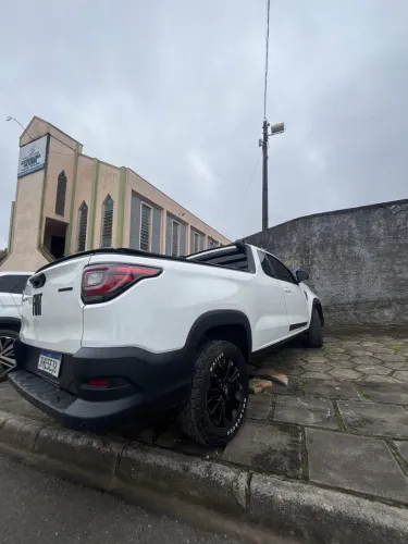 Fiat Strada Freedom 1.3 Flex 8V CS Plus 2021
