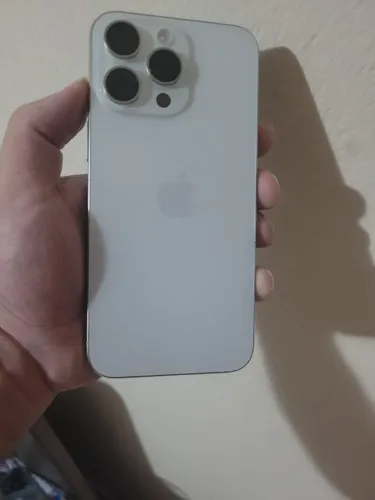 Iphone 15 pro max oportunidade 