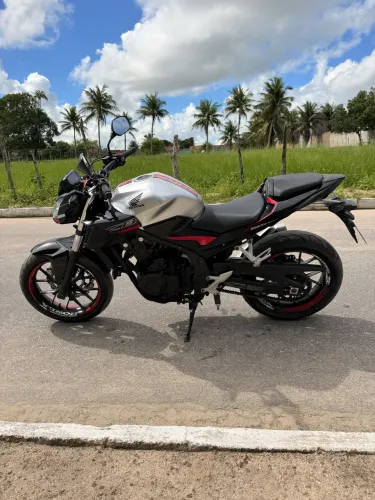 CB500F 2022 Prata