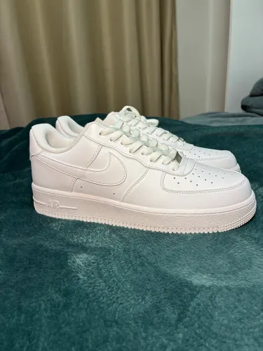 Nike Air Force 1 triple white branco tamanho 43