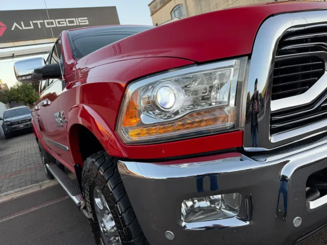 Dodge 2500 Laramie SLT 6.7 TDI CD 4X4 Diesel 2018