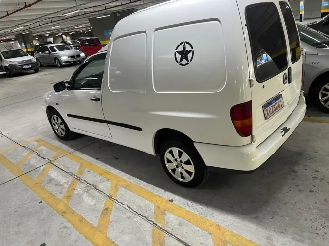 Volkswagen Van 1.6 MI (furgão) 2000